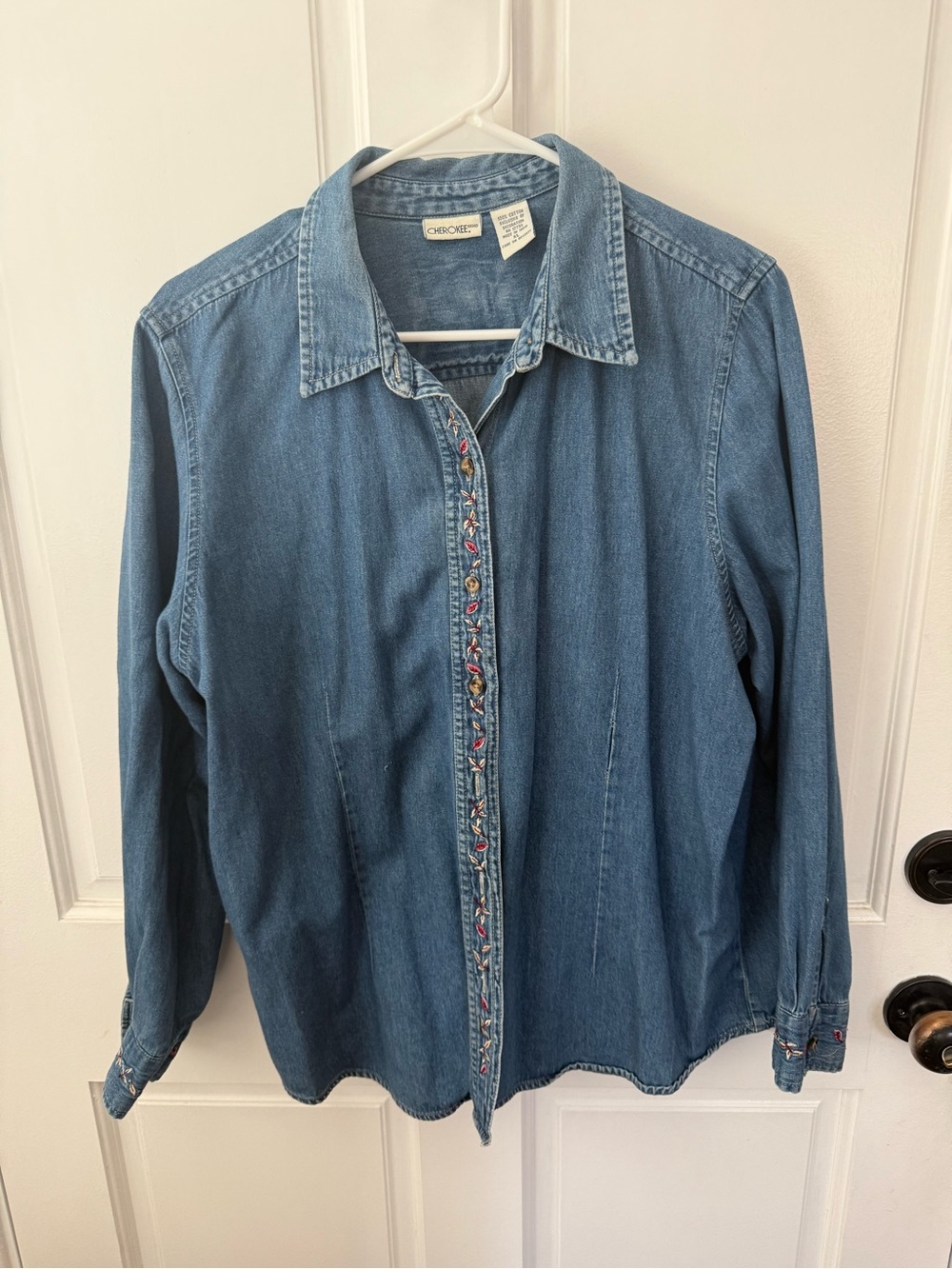 Cherokee Denim Button-Up Shirt with Embroidered Trim cottage core xl